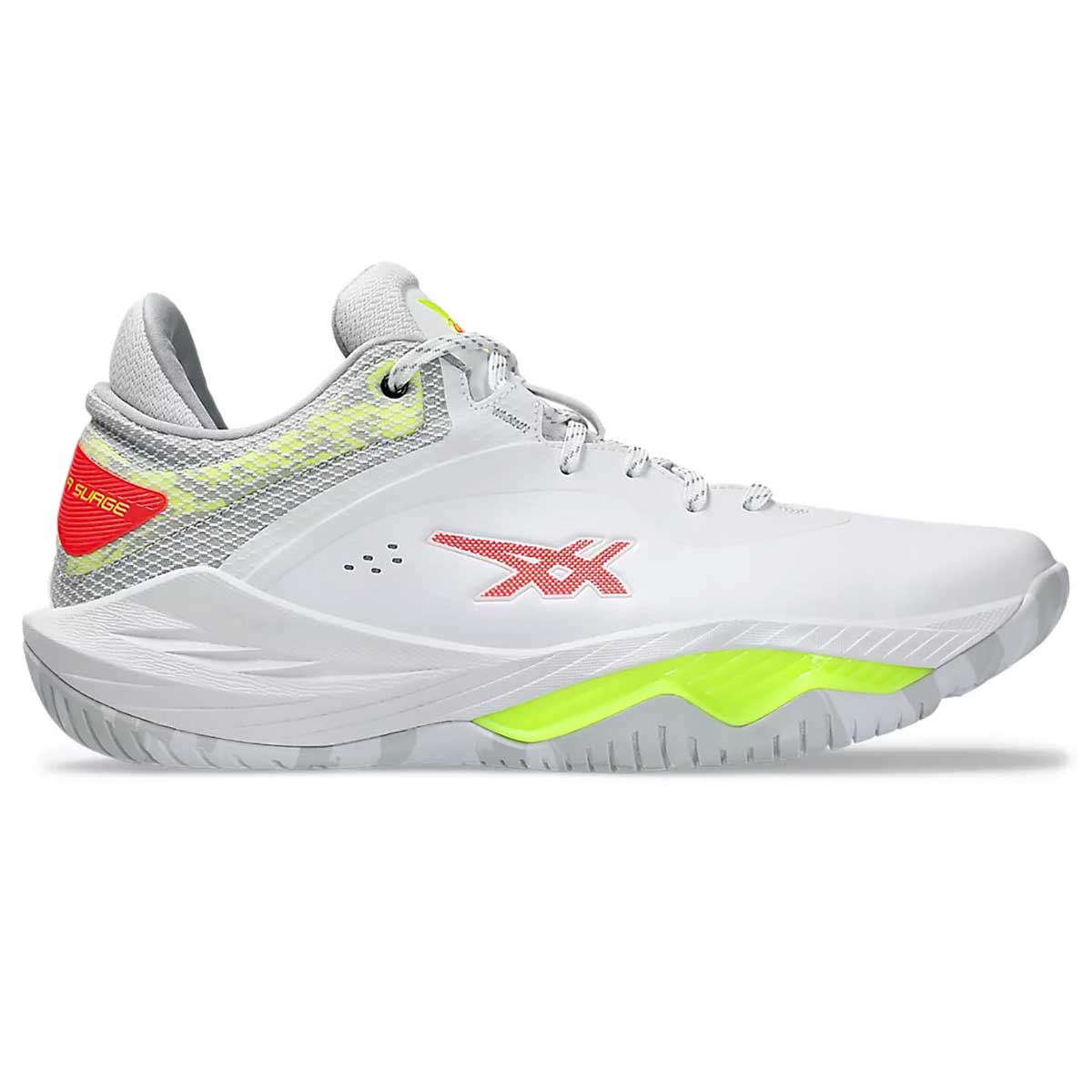 Men's basketball shoes NOVA SURGE LOW