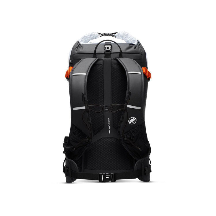 トリオン28 バックパック リュックサック ザック アウトドア 収納 多機能