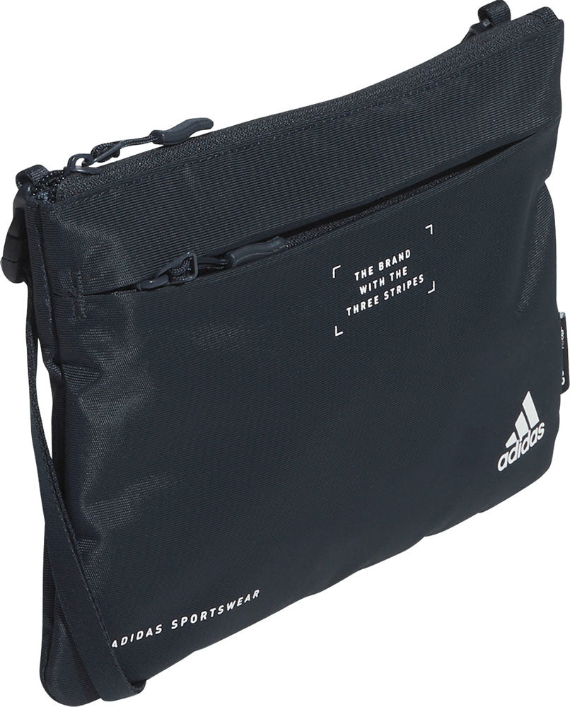 マストハブ サコッシュ