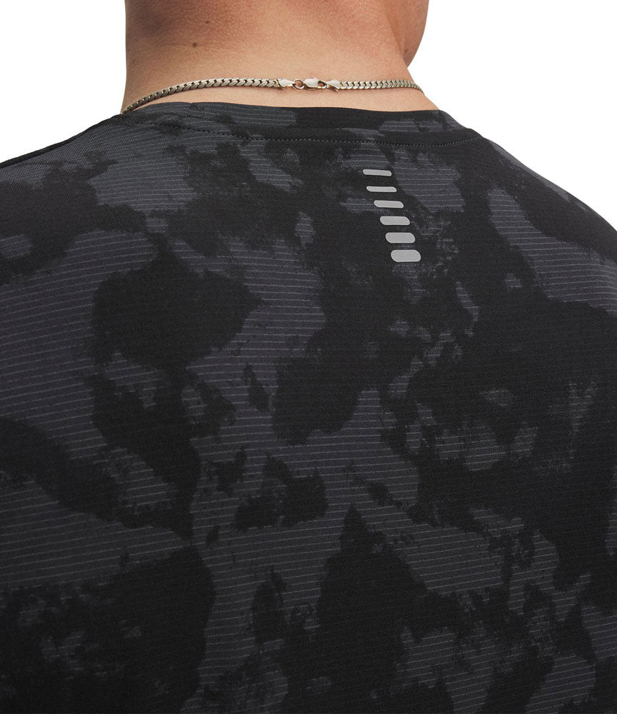 メンズ UAローンチ プリント ショートスリーブ Tシャツ 半袖 ランニング スポーツ