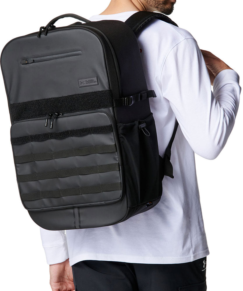 UAトライアンフ ジム バックパック トレーニング リュックサック フィットネス