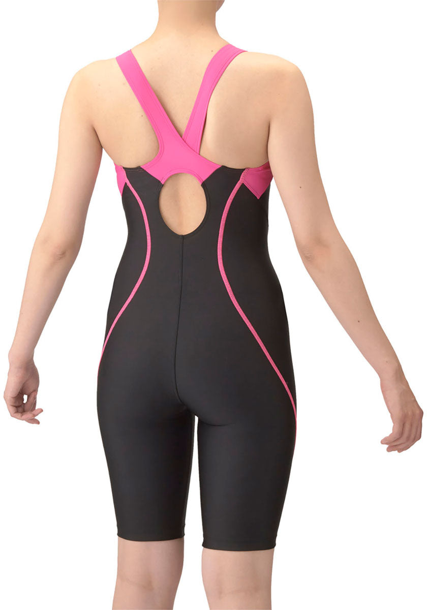 フィットネスワンピーススパッツ オープンバック ハーフレッグ ひっかけパッド