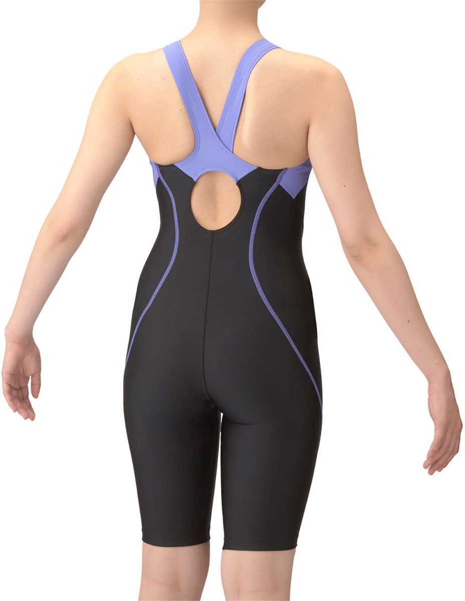 フィットネスワンピーススパッツ オープンバック ハーフレッグ ひっかけパッド