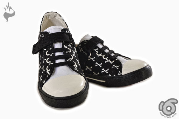 キッズ・ジュニア スニーカー 着脱簡単ベルクロ 全面プリント 子供用