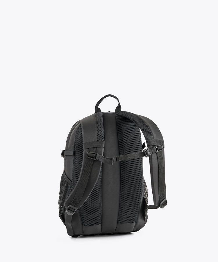 キャッスルロック15L バックパックII リュック ハイキング トレッキング 旅行 登山