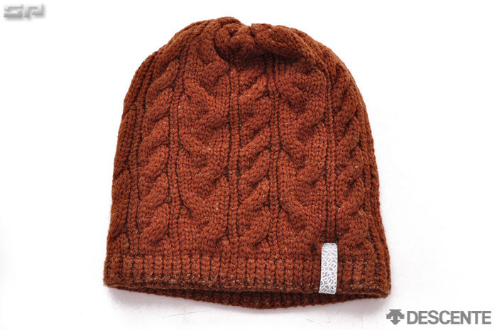 Women's knit caps for adults