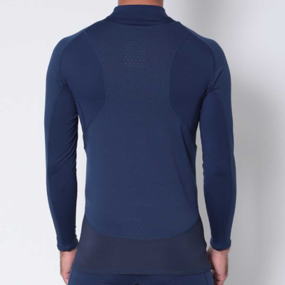 Fleece-lined warm base layer shirt for soccer, training wear, warm-up, and cold protection