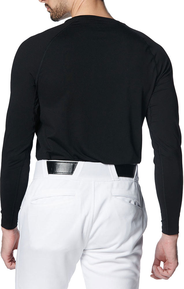 UA  ヒ ートギア コンフォート フィッティド ロングスリーブ クルーネック シャツ