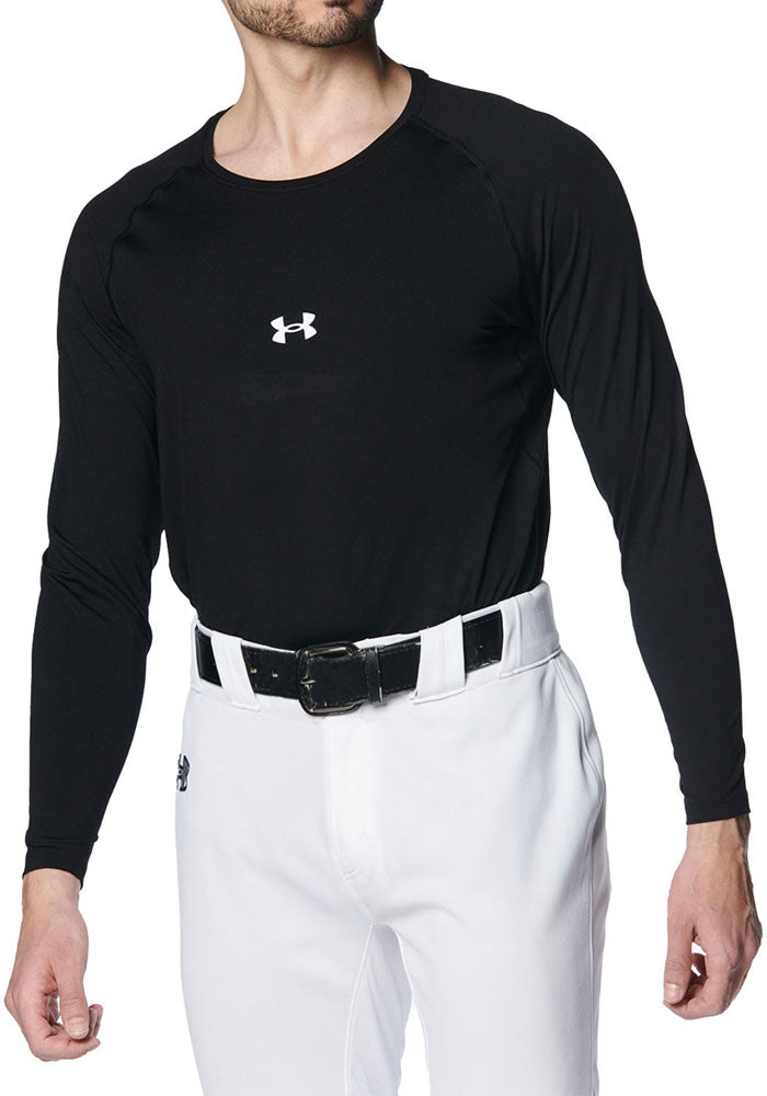 UA  ヒ ートギア コンフォート フィッティド ロングスリーブ クルーネック シャツ