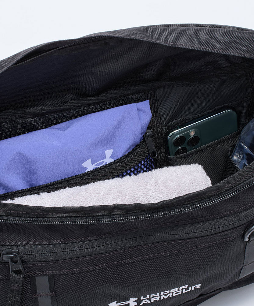 UA LARGE BODY BAG UAラージ ボディバッグ ウエストバッグ