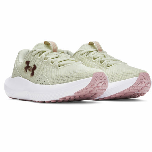 レディース UAチャージド サージ4 ランニングシューズ