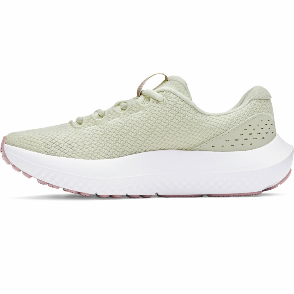 レディース UAチャージド サージ4 ランニングシューズ