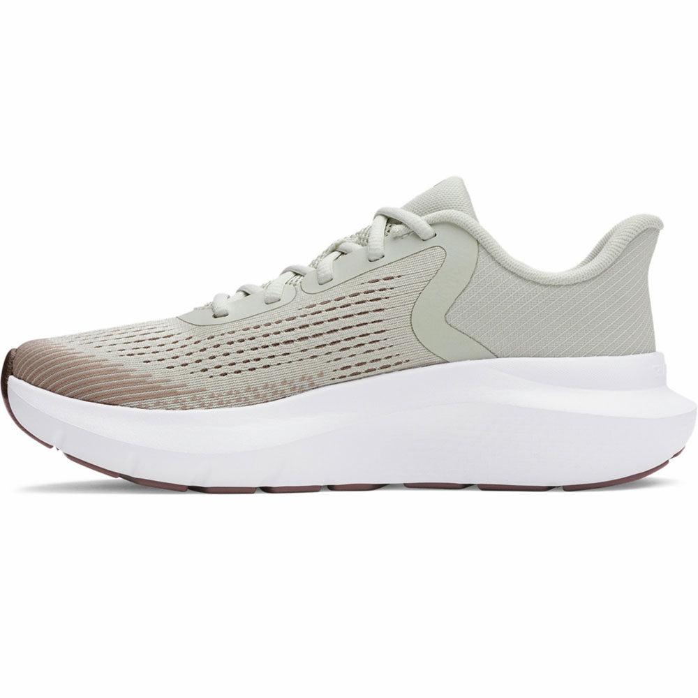 レディース UAチャージド ローグ5 ランニングシューズ