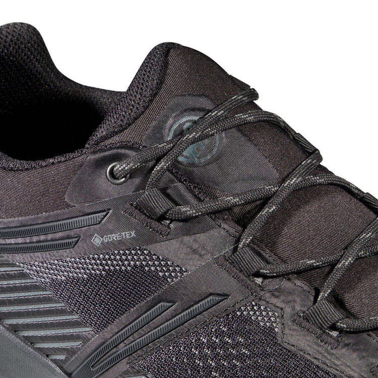 デュカン 2 ロー ゴアテックス トレッキング ハイキング 山登り アウトドア シューズ