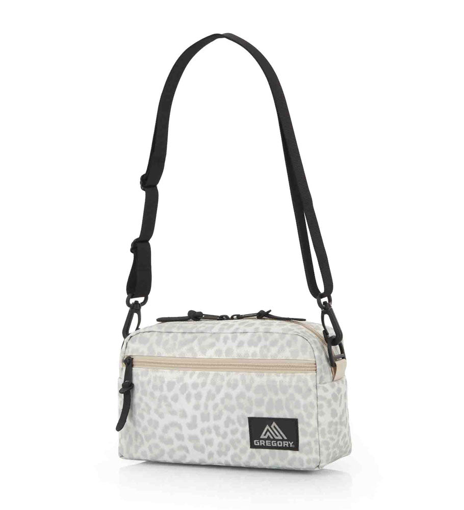 パデッドショルダーポーチM ポーチ PADDED SHOULDER POUCH M