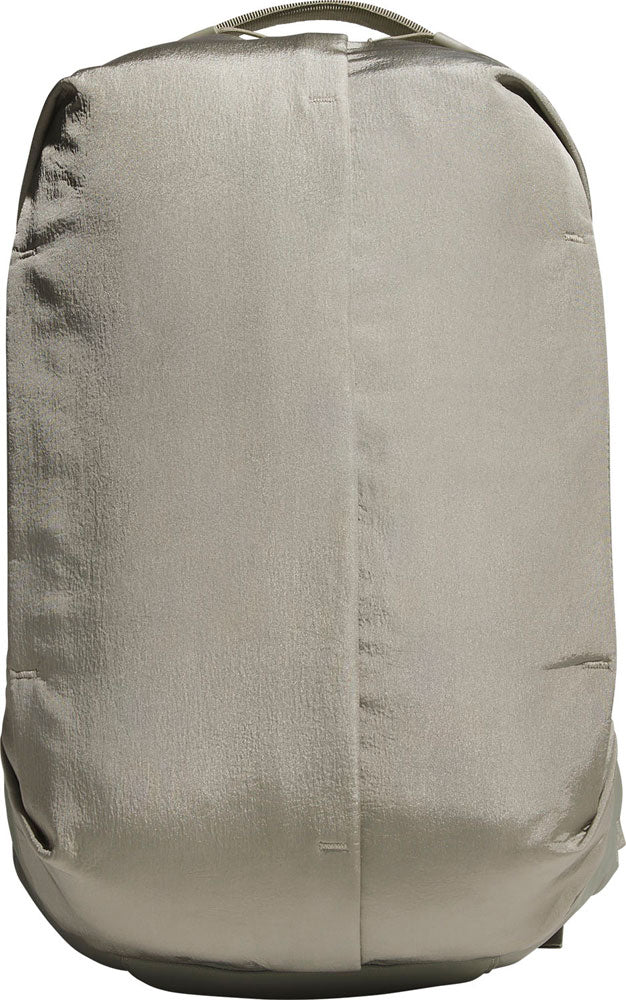 4NWNL バックパック リュックサック デイパック カバン