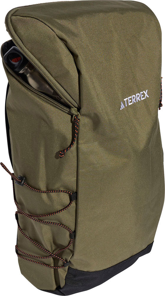 テレックス マルチ エッセンシャルズ バックパック 20L ユニセックス バッグ リュック