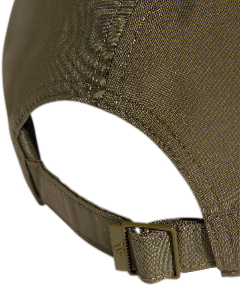 軽量ベースボールキャップ