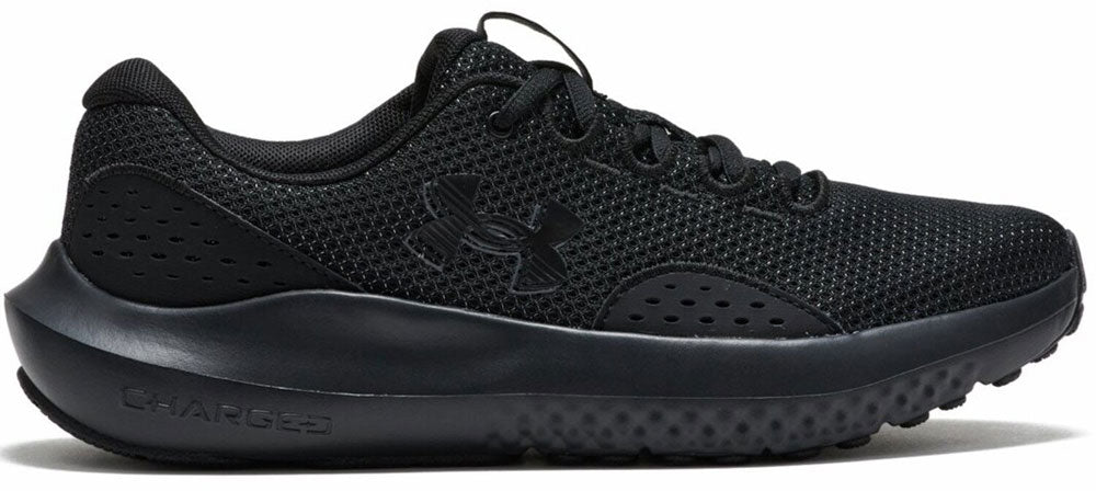 レディース UAチャージド サージ4 ランニングシューズ