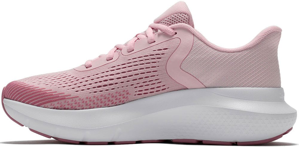 レディース UAチャージド ローグ5 ランニングシューズ