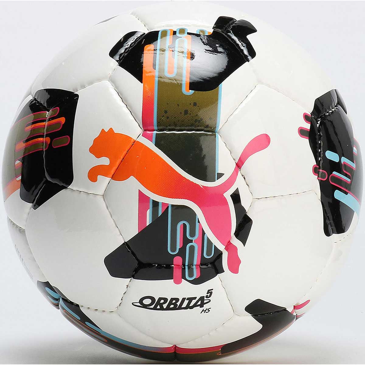 サッカーボール PUMA オービタ 5 HS