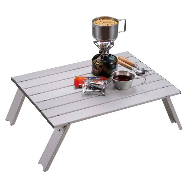 Low style aluminum roll table