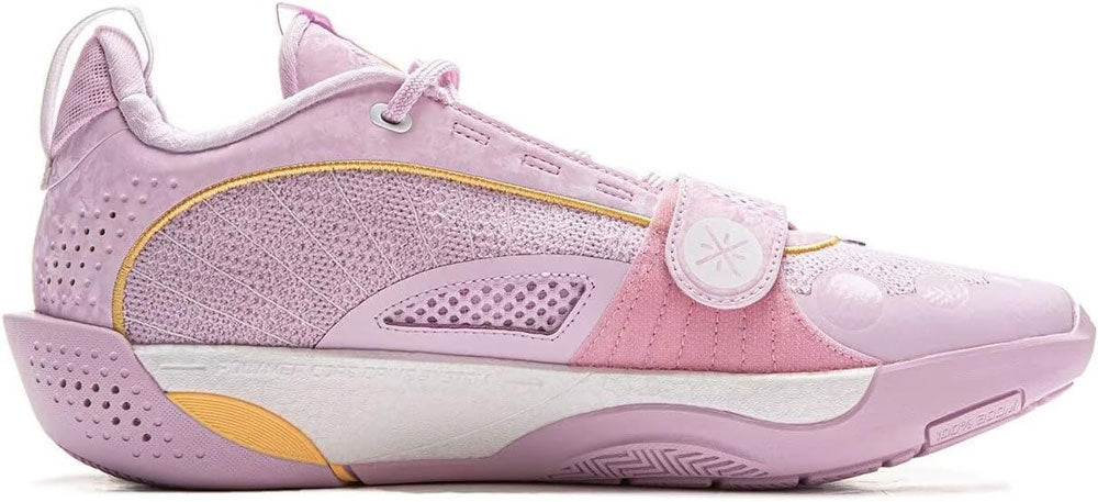 ピンク ISSUE 13 バスケットシューズ ピンク ISSUE 13 バスケットシューズ - メルカリ