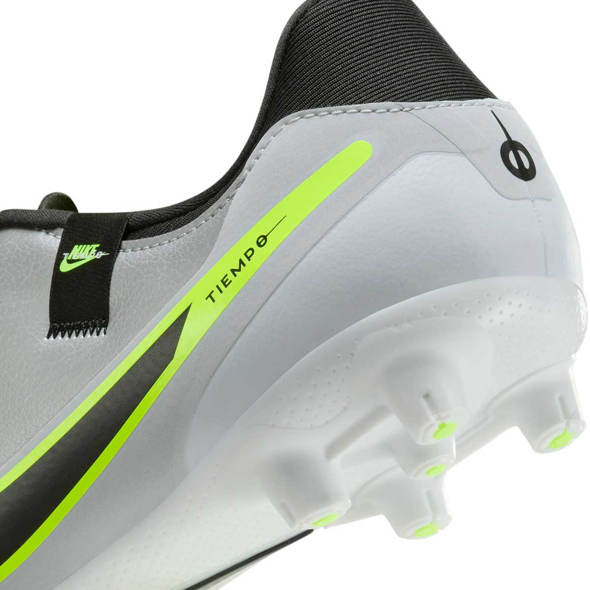 ナイキ ティエンポ レジェンド 10 アカデミー HG サッカースパイク