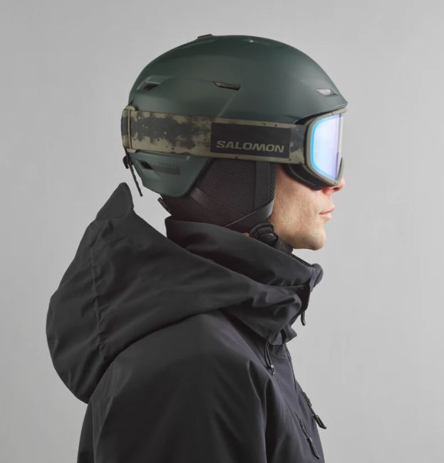 ヘルメット スキー スノーボード 黒 シンプル 軽量モデル 大人