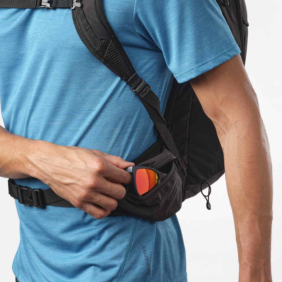 UNISEX TRAILBLAZER 20 ユニセックス ハイキングバッグ
