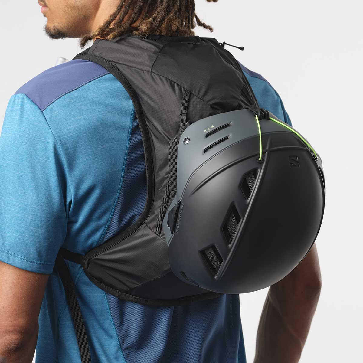 UNISEX CROSS 4 ユニセックス パック ハイキング ランニングバッグ トレラン