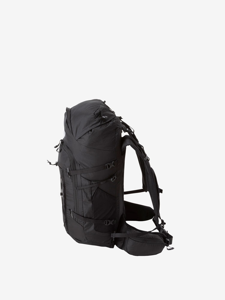 GNOME 28 Trekking Backpack Rucksack