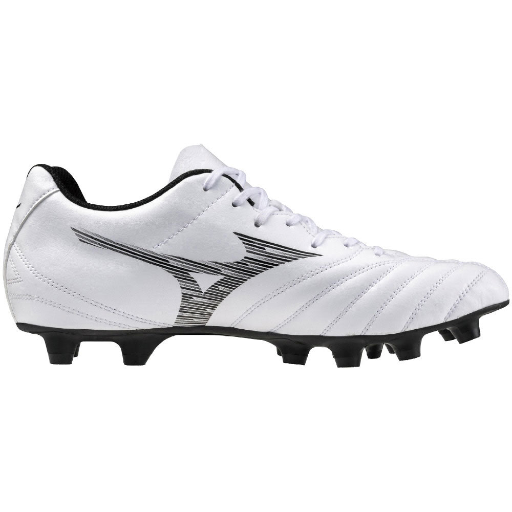 Monarcida NEO III SELECT soccer cleats for natural grass, soil, and artificial turf