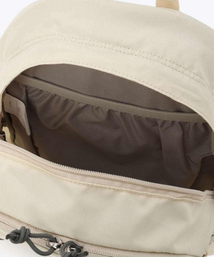 キャッスルロック15L バックパックII リュック ハイキング トレッキング 旅行 登山