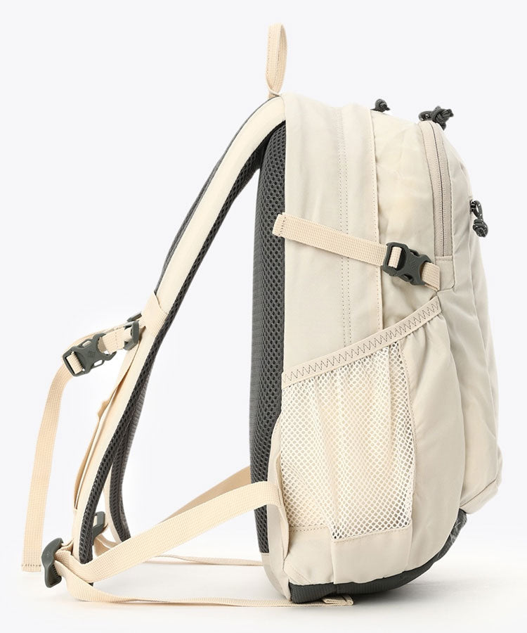 キャッスルロック15L バックパックII リュック ハイキング トレッキング 旅行 登山