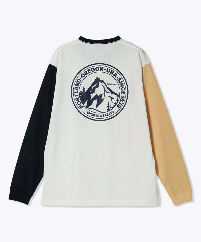 アーバンハイクグラフィックロングスリーブTシャツ 半袖 カジュアル アウトドア キャンプ