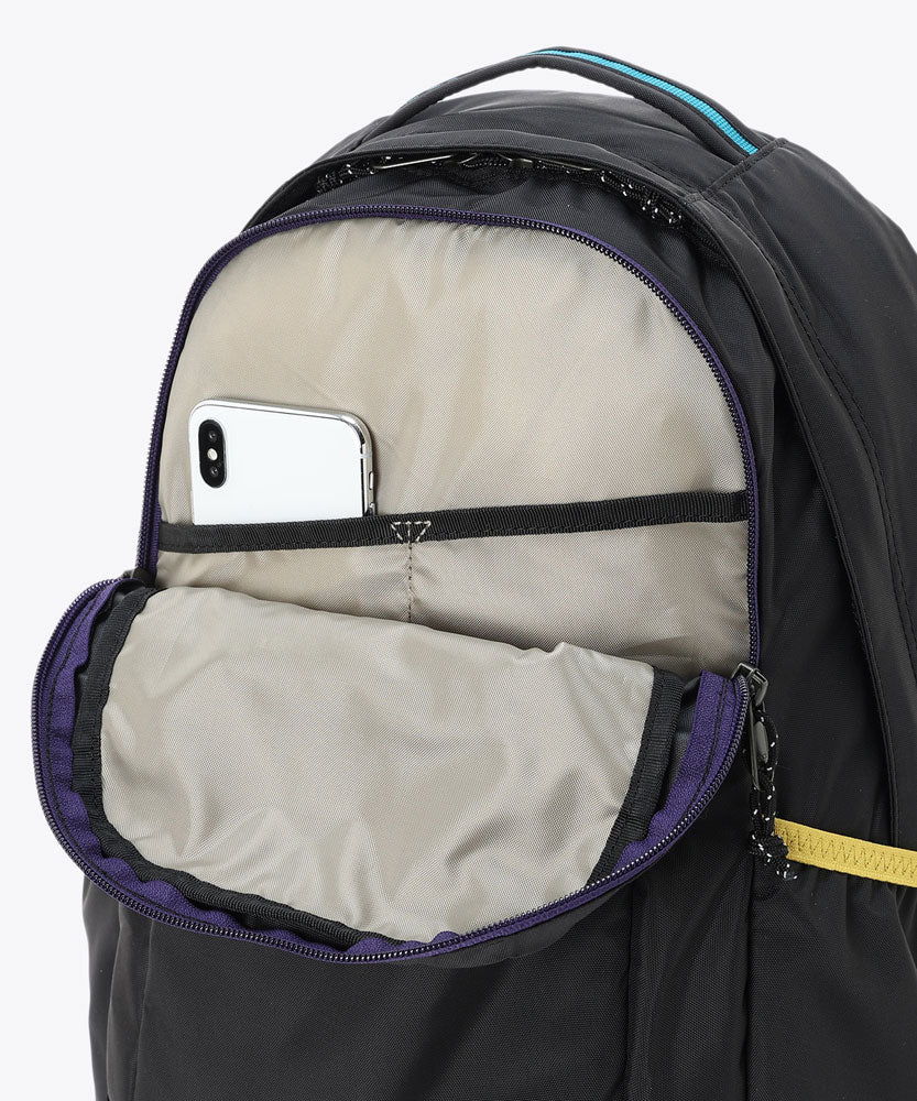 パナシーア25Lバックパック リュック はっ水 アウトドア 通勤 通学 カジュアル